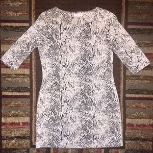 Woman's Dress Calvin Klein size M